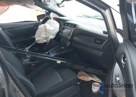 2024 Nissan Leaf S z USA, uszkodzony, nr VIN 1N4AZ1BV4RC555818